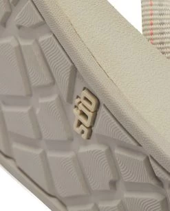 STIO Women's Bircher Flip 23 STIO Women's Bircher Flip -Stio 100261 273 Detail Sole