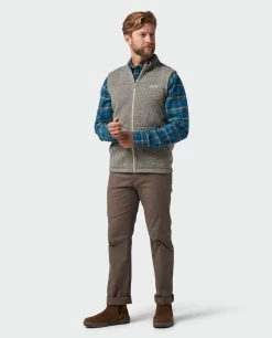 STIO Men's Wilcox Fleece Vest 24 STIO Men's Wilcox Fleece Vest -Stio 200050 272 1 Full 83f91e1e f901 4276 8a17 112a500d978a