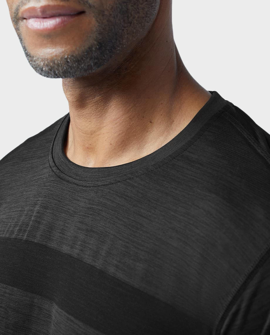 STIO Men's Basis Seamless Tech Crew 4 STIO Men's Basis Seamless Tech Crew - Image 4