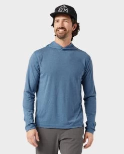 STIO Men's Divide Hooded Pullover -Stio 200253 400 3 Top