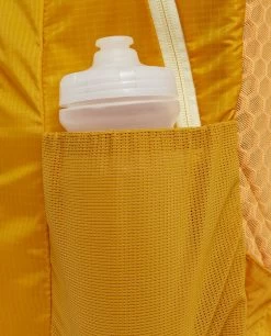 STIO Basin LT Pack 25L 16 STIO Basin LT Pack 25L -Stio 400073S22 330 Detail Mesh Side Pocket