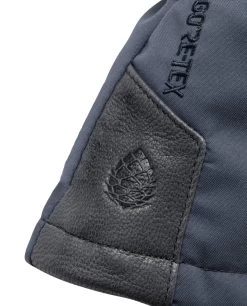 STIO Objective Insulated Mitt -Stio Unisex Objective Insulated Mitt Mulberry Detail Cone bf475adc 221d 4998 9c0e d63a98721f86